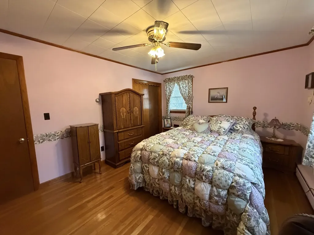 43 Elm Street East Millinocket ME 04430