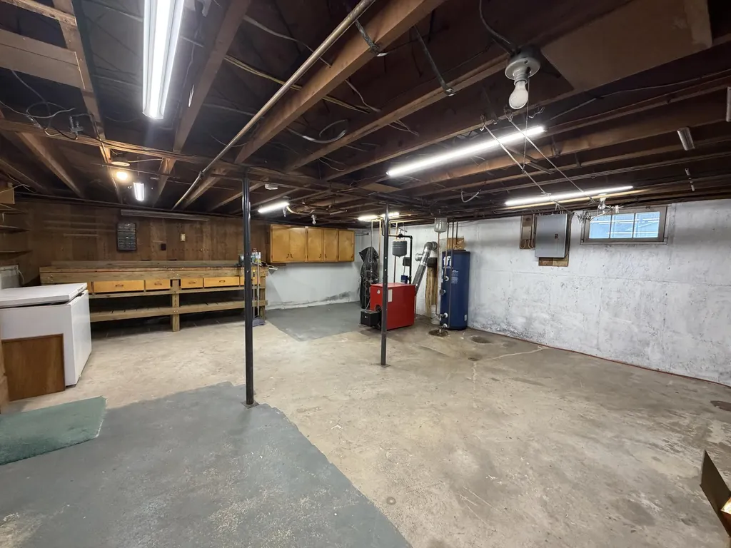 43 Elm Street East Millinocket ME 04430
