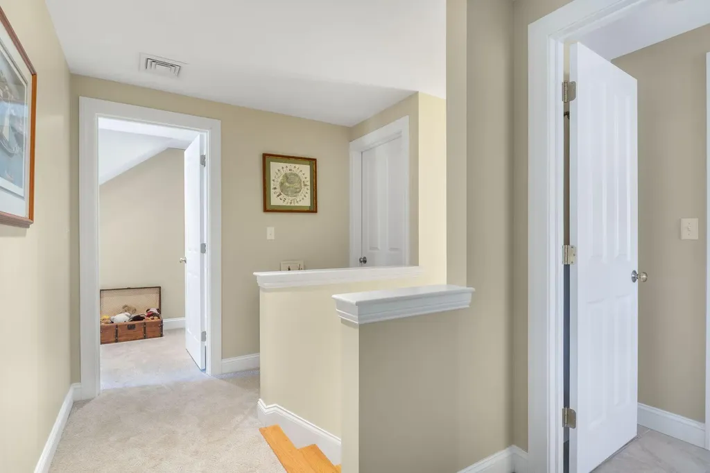 10 Lexington Drive Kennebunk ME 04043