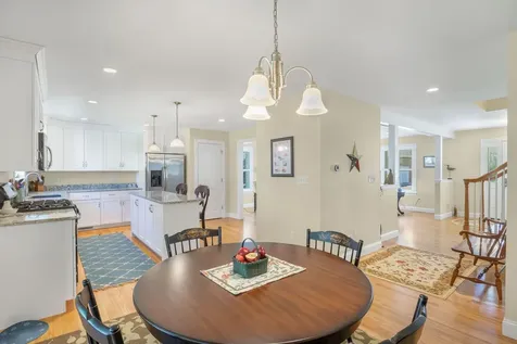 10 Lexington Drive Kennebunk ME 04043