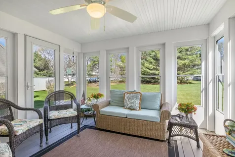 10 Lexington Drive Kennebunk ME 04043