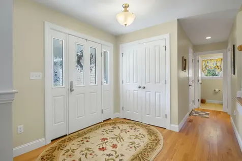 10 Lexington Drive Kennebunk ME 04043