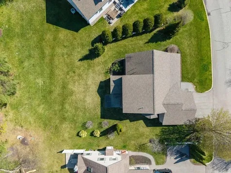 10 Lexington Drive Kennebunk ME 04043