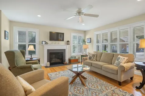 10 Lexington Drive Kennebunk ME 04043