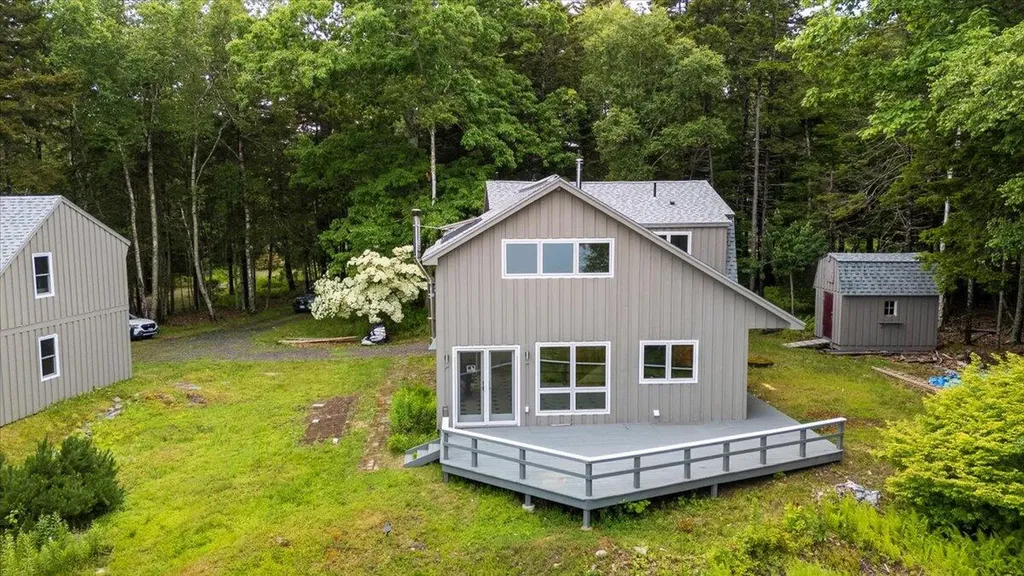 391 Main Road Islesboro ME 04848