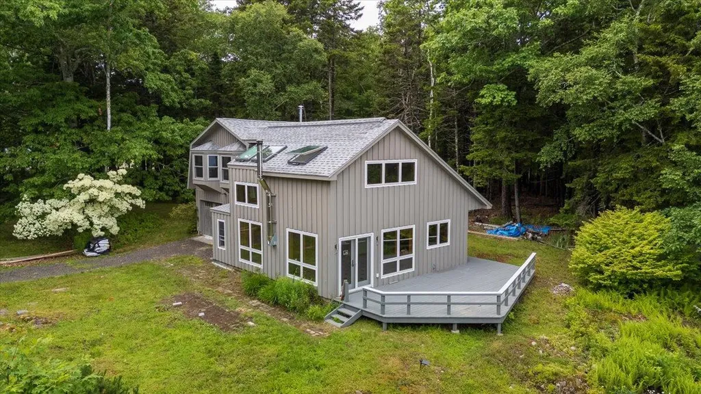 391 Main Road Islesboro ME 04848