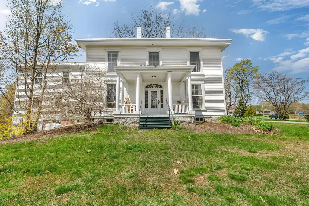 840 Broadway Bangor ME 04401