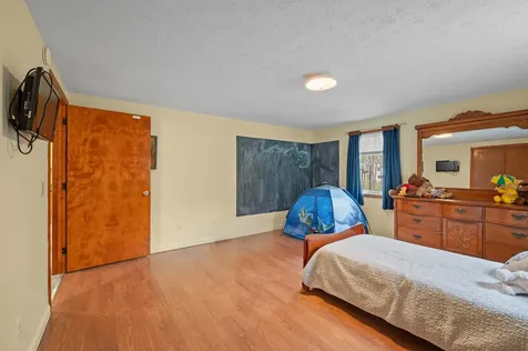 31 Axelrod Road Monmouth ME 04259