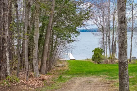 31 Axelrod Road Monmouth ME 04259