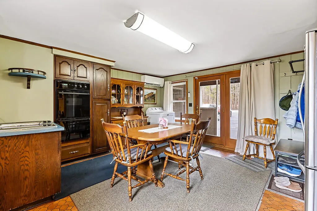 703 Hallowell Road Chelsea ME 04330