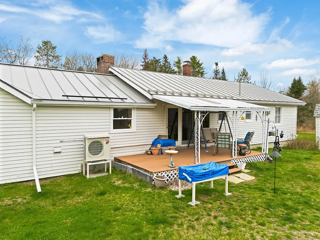 703 Hallowell Road Chelsea ME 04330