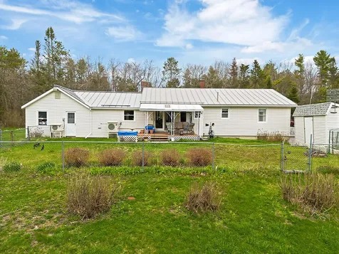 703 Hallowell Road Chelsea ME 04330