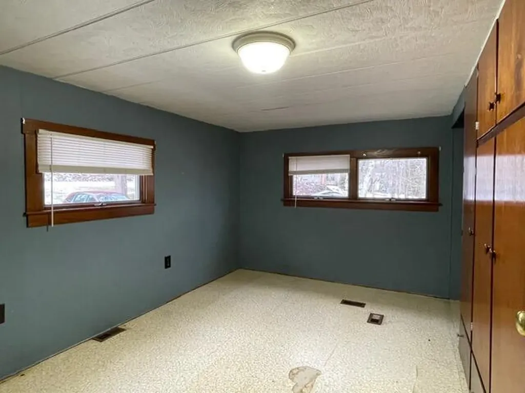 110 Mountain Street Camden ME 04843