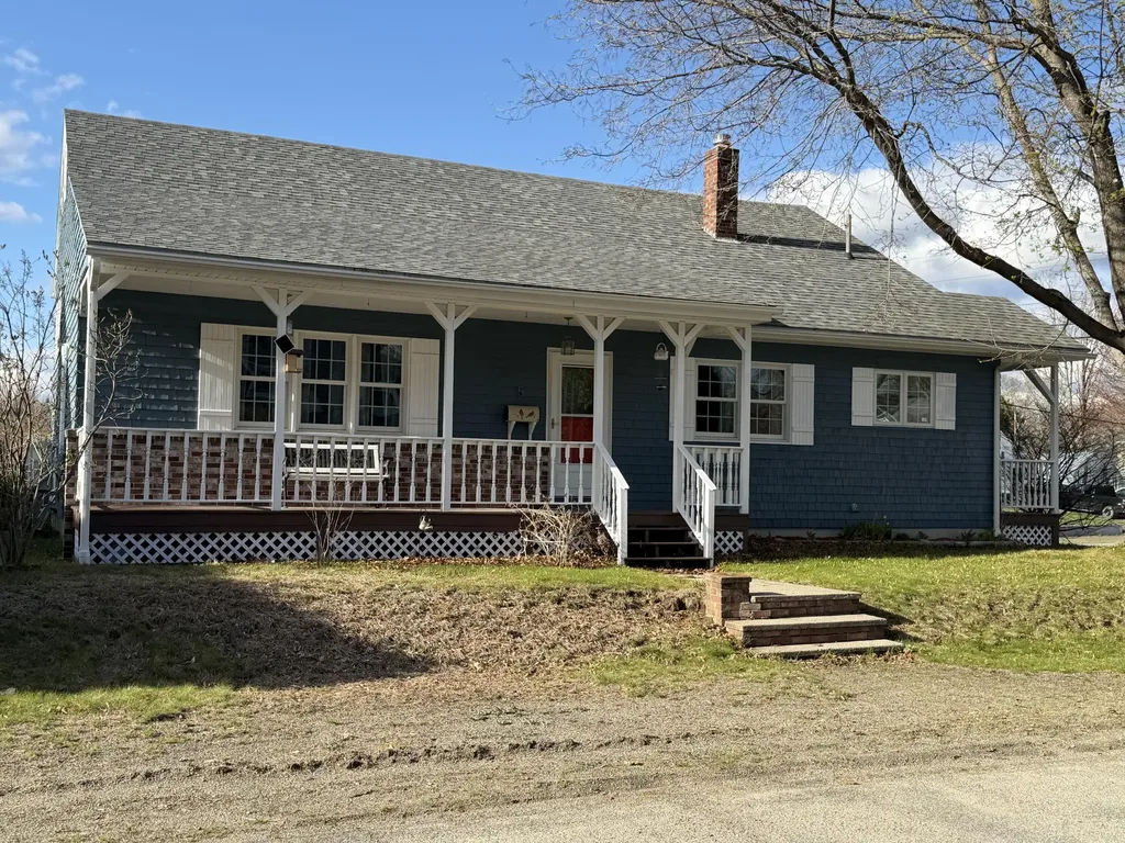 5 Middle Millinocket ME 04462