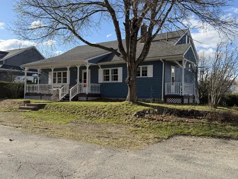 5 Middle Millinocket ME 04462