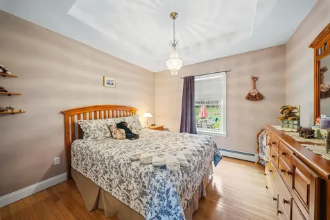 61 Kingsbury Road Holden ME 04429