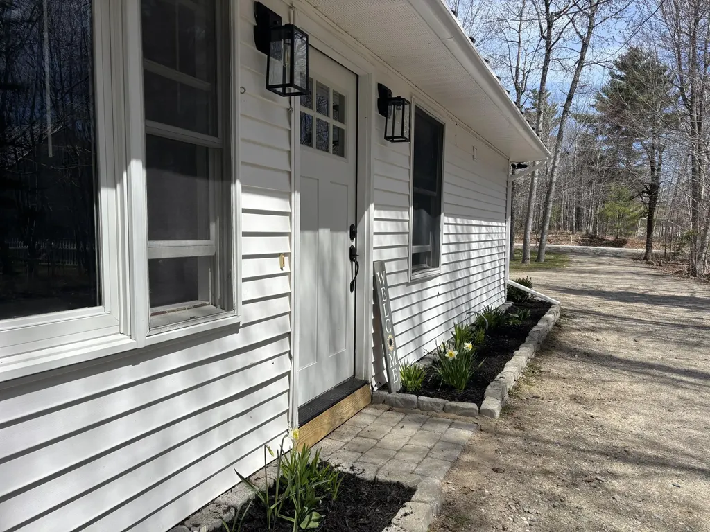 64 Woodland Road Ellsworth ME 04605