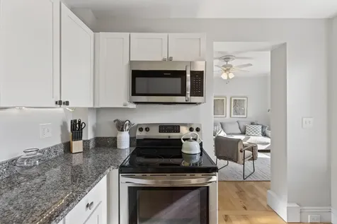 138 Pine Street Portland ME 04102