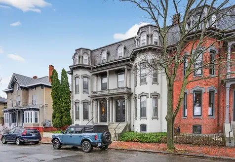 138 Pine Street Portland ME 04102