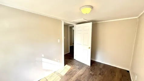 9 Lancaster Avenue Guilford ME 04443