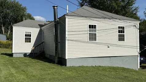 9 Lancaster Avenue Guilford ME 04443