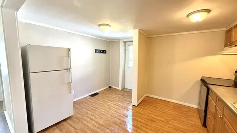 9 Lancaster Avenue Guilford ME 04443