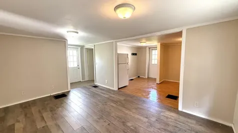 9 Lancaster Avenue Guilford ME 04443