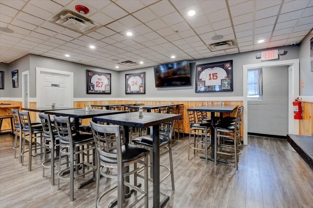 16 School Street Sanford ME 04073