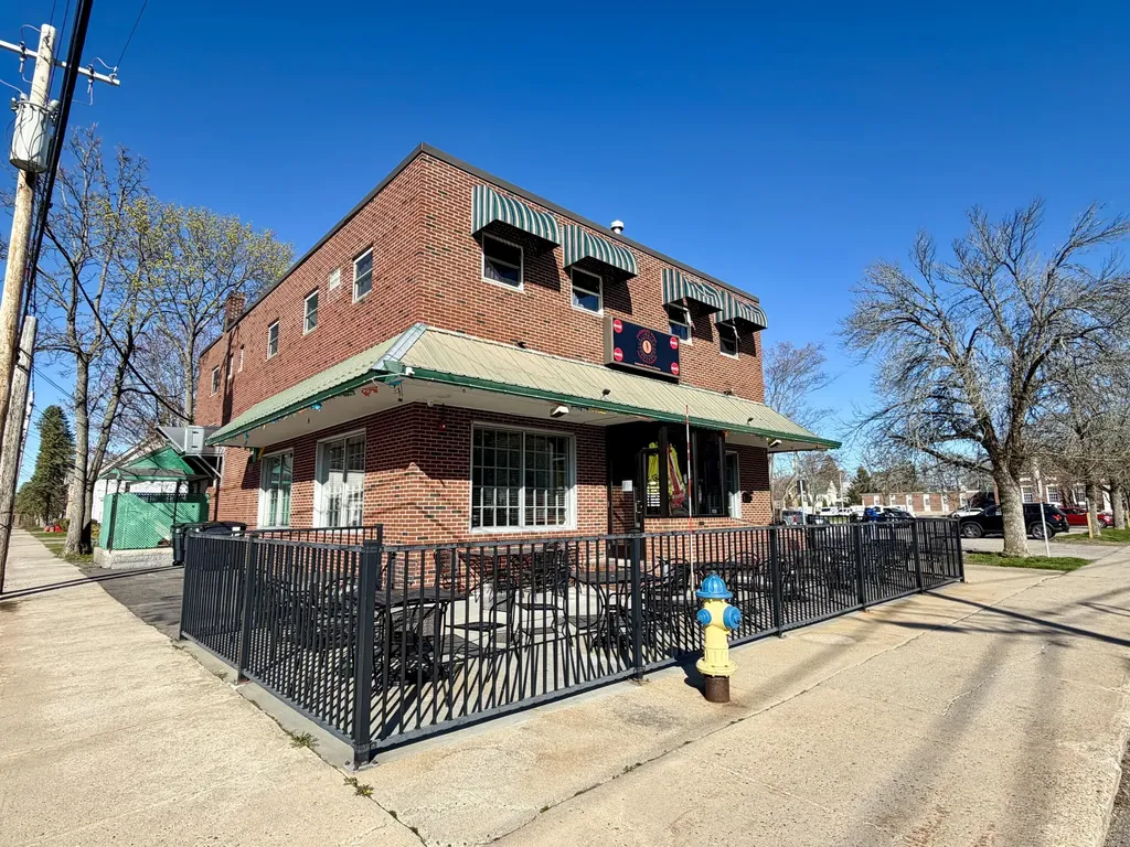 16 School Street Sanford ME 04073