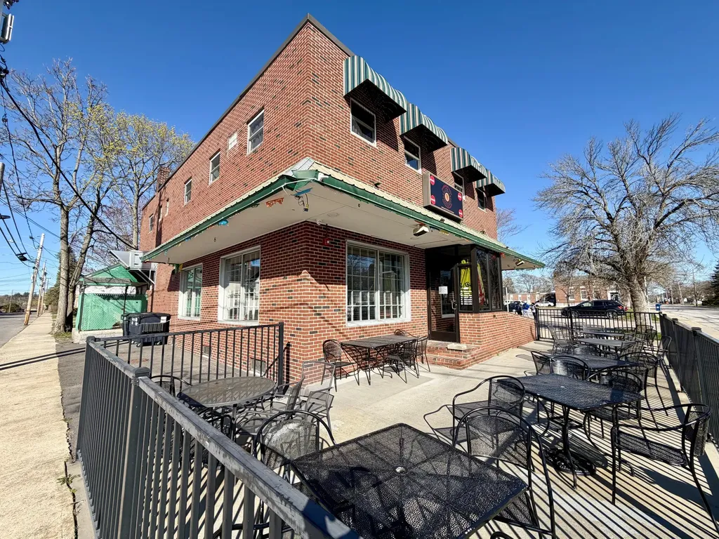 16 School Street Sanford ME 04073
