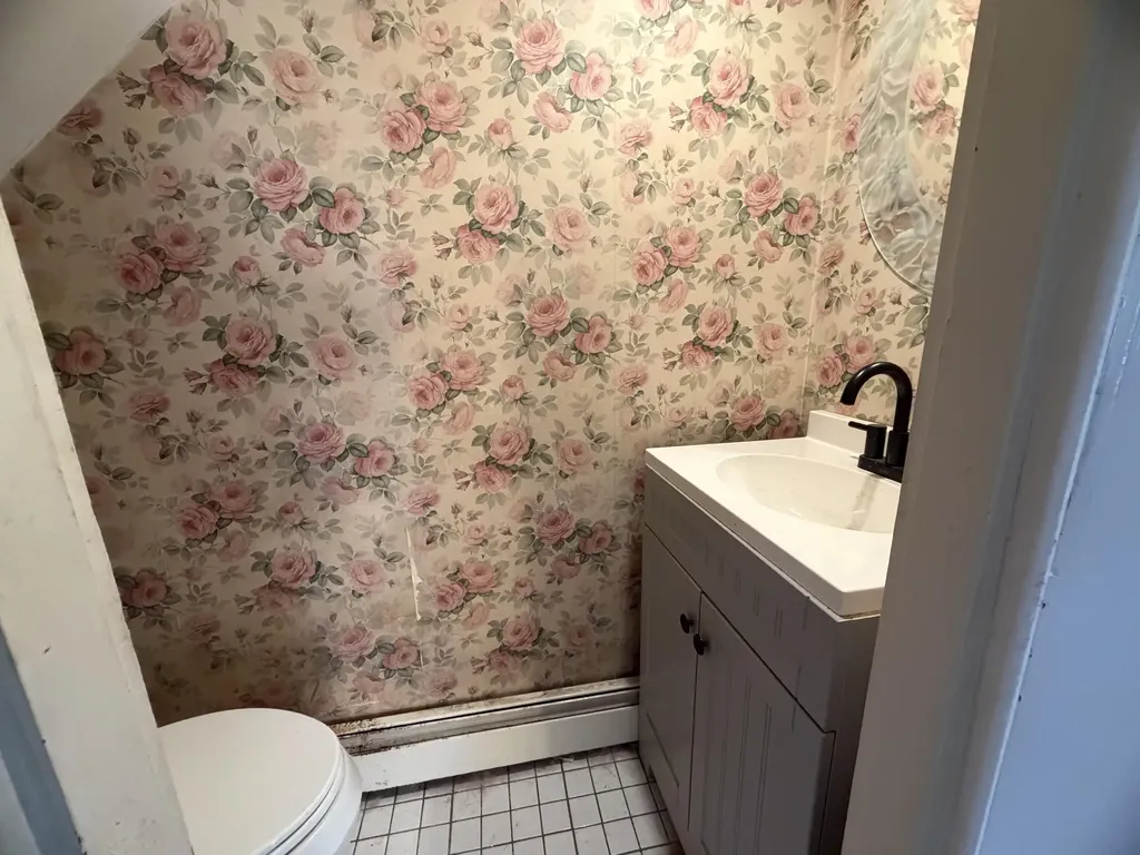 275 Essex Street Bangor ME 04401