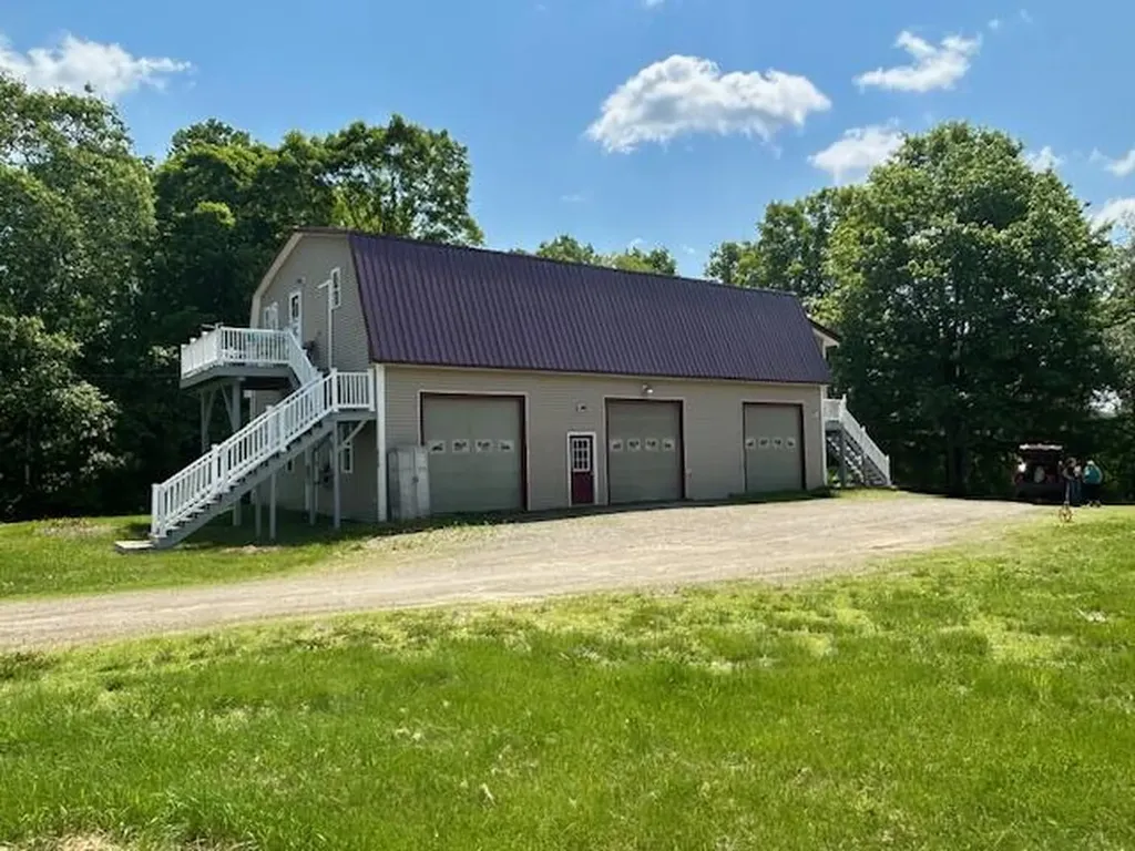 436 Valley Road Jackson ME 04921