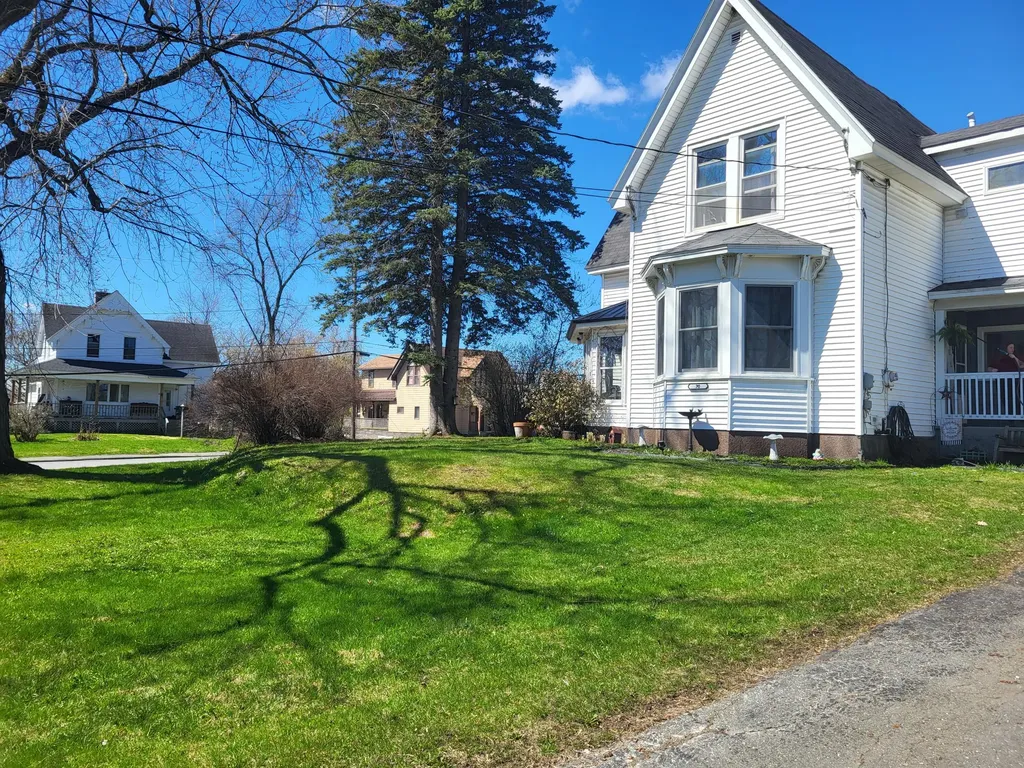 30 Park Street Presque Isle ME 04769