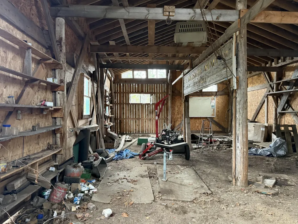 1422 Sokokis Trail Waterboro ME 04061