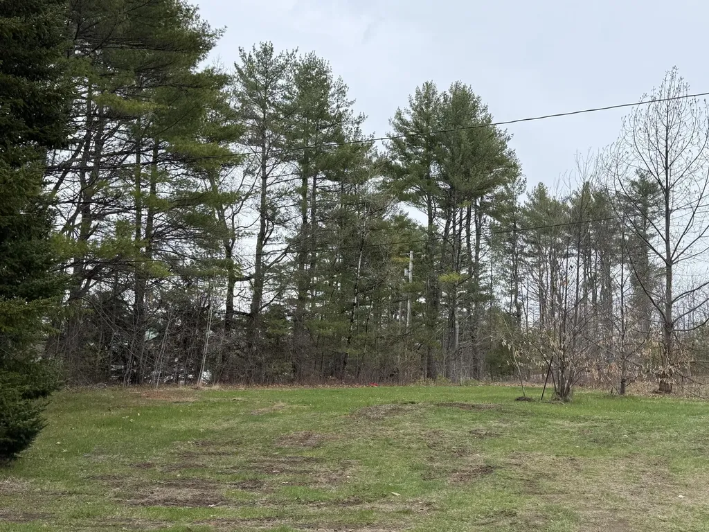 1422 Sokokis Trail Waterboro ME 04061