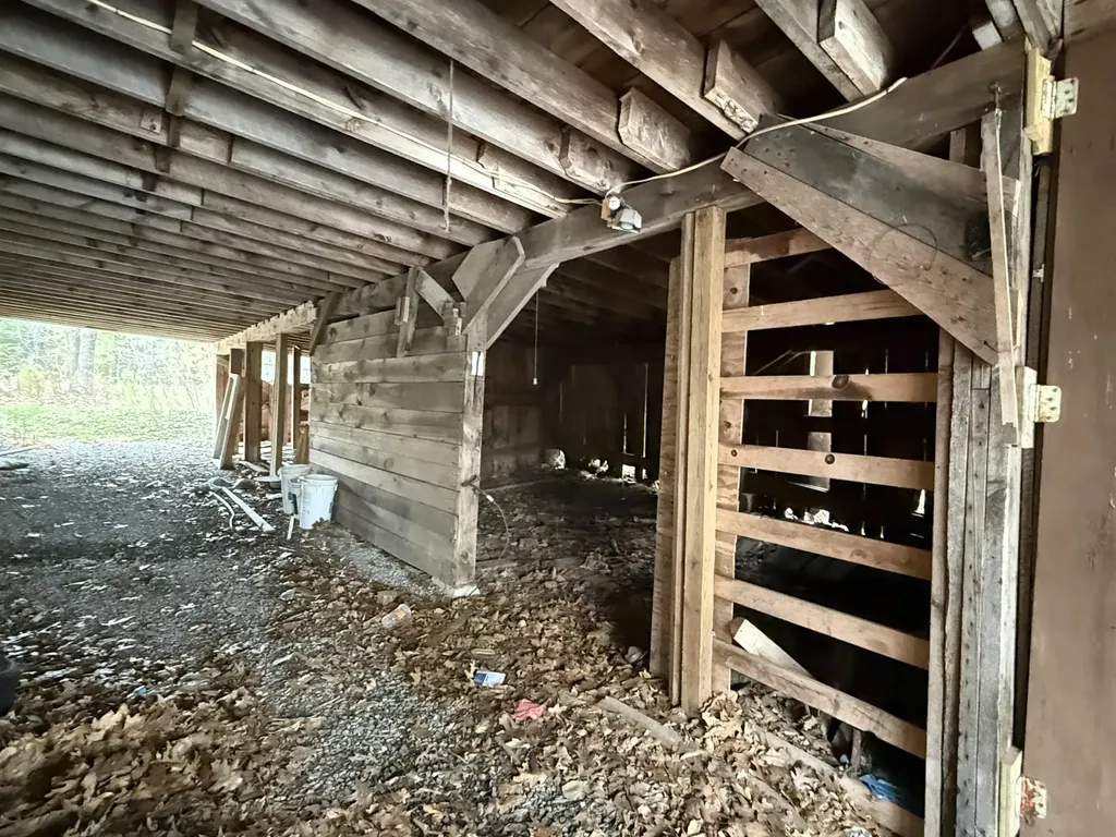 1422 Sokokis Trail Waterboro ME 04061