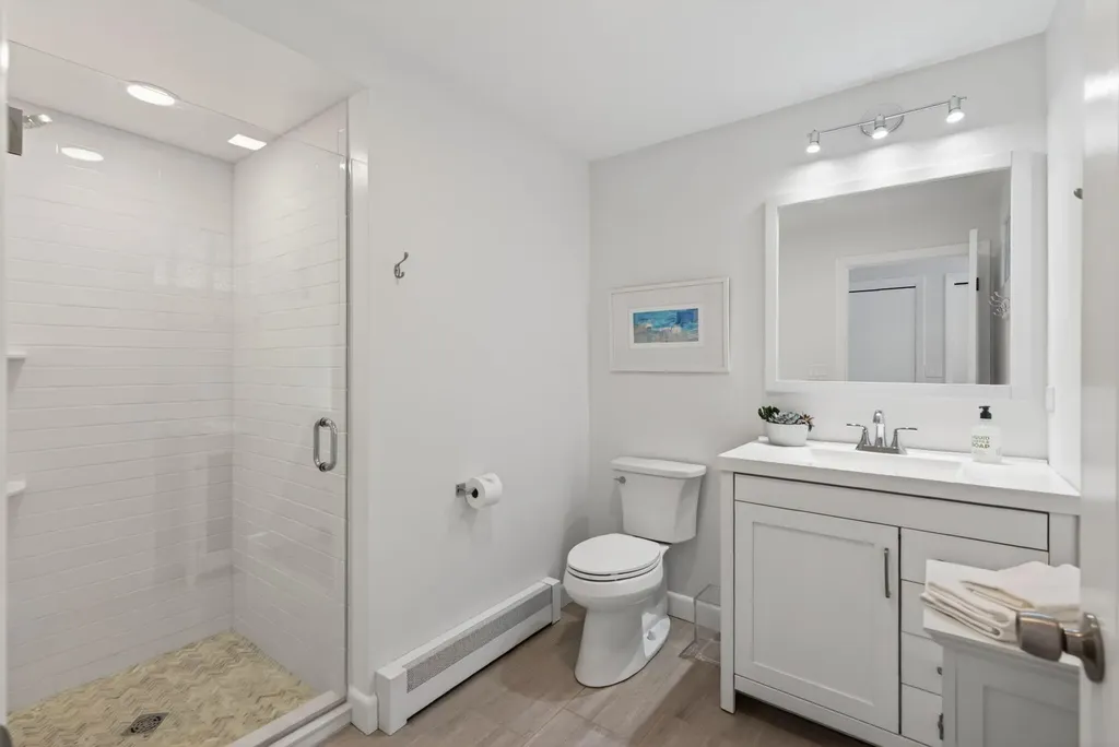 37 Meadowbrook Road Brunswick ME 04011