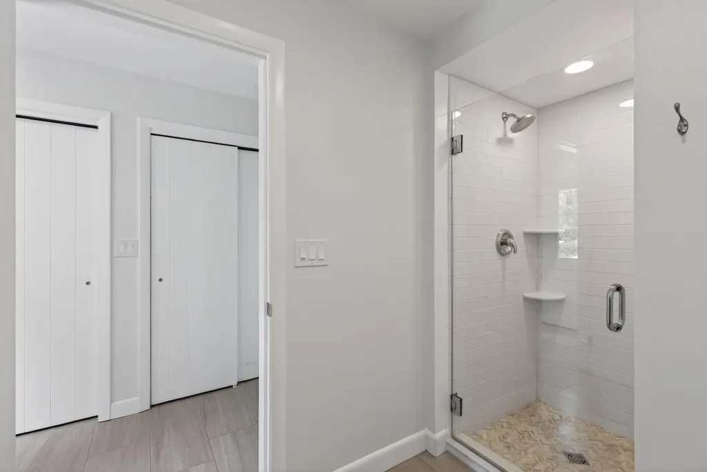 37 Meadowbrook Road Brunswick ME 04011