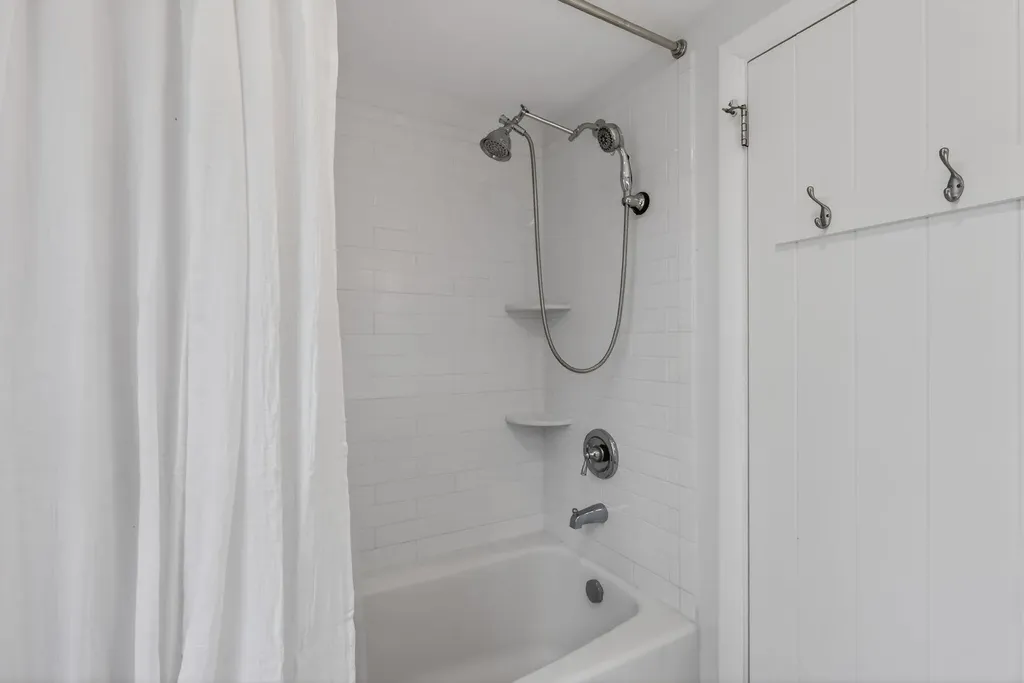 37 Meadowbrook Road Brunswick ME 04011
