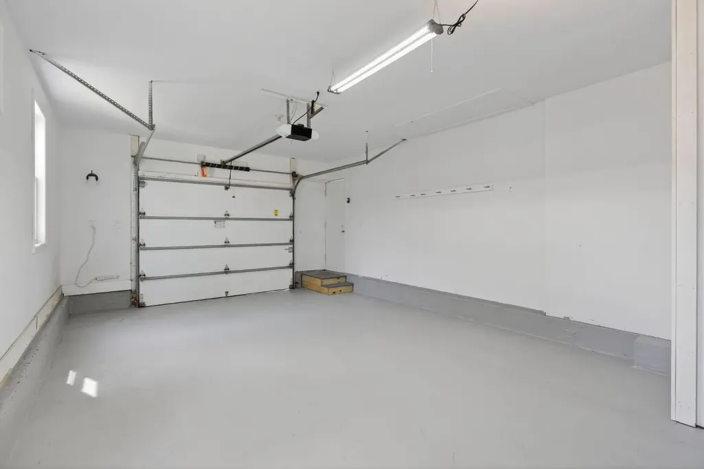37 Meadowbrook Road Brunswick ME 04011