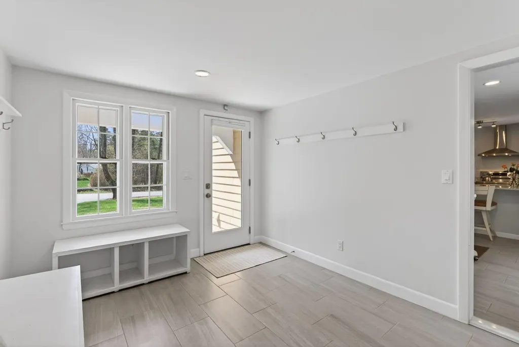 37 Meadowbrook Road Brunswick ME 04011