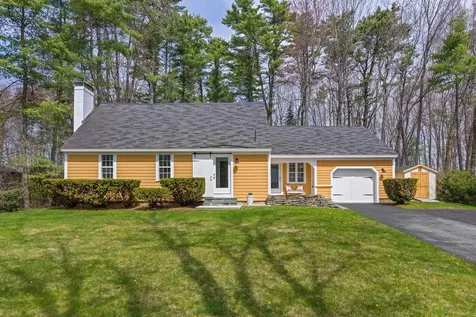 37 Meadowbrook Road Brunswick ME 04011