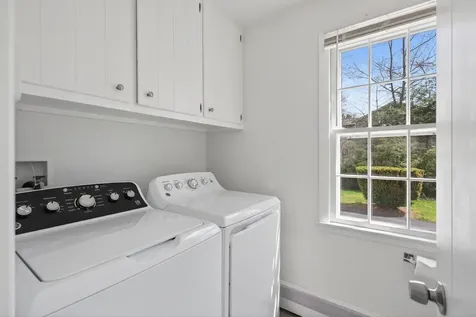 37 Meadowbrook Road Brunswick ME 04011