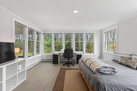 37 Meadowbrook Road Brunswick ME 04011