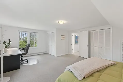 37 Meadowbrook Road Brunswick ME 04011