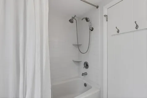 37 Meadowbrook Road Brunswick ME 04011