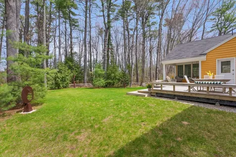 37 Meadowbrook Road Brunswick ME 04011
