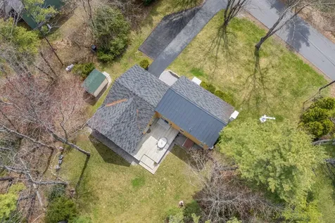 37 Meadowbrook Road Brunswick ME 04011