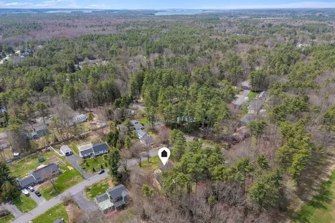 37 Meadowbrook Road Brunswick ME 04011