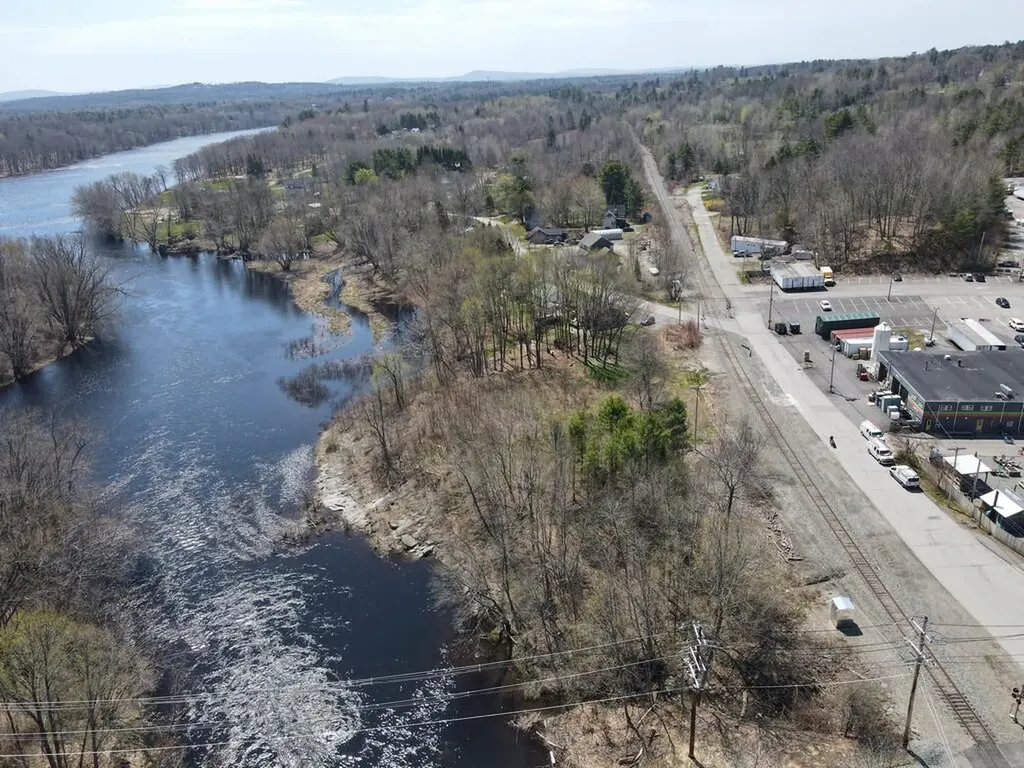 00 Margin Street Orono ME 04473